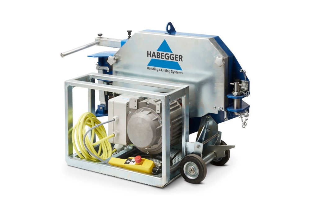 Habegger电驱动型牵引机 HIT-TRAC 32E